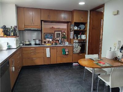 Apartamento de 4 alcobas en venta en Balcones De Lindaraja, Bogotá, 316 m² · foto 11 de 20