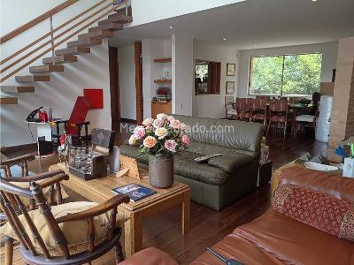 Apartamento de 4 alcobas en venta en Balcones De Lindaraja, Bogotá, 316 m² · foto 7 de 20
