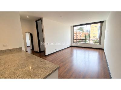 Apartaestudio en arriendo en Bella Suiza, Bogotá, 59 m² · foto 5 de 18