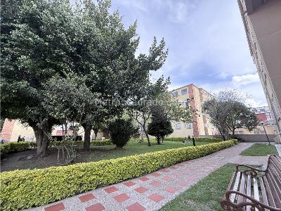 Apartamento de 3 alcobas en venta en Usaquen, Bogotá, 53 m² · foto 12 de 12