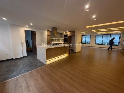 Apartamento de 3 alcobas en venta en Chico Norte, Bogotá, 178 m² · foto 11 de 20