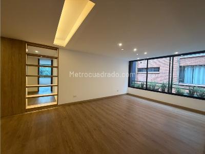 Apartamento de 3 alcobas en venta en Chico Norte, Bogotá, 178 m² · foto 14 de 20