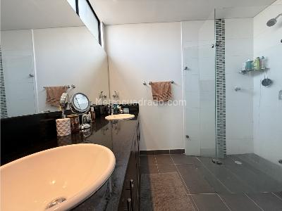Apartamento de 3 alcobas en venta en Colina Campestre, Bogotá, 137 m² · foto 15 de 20