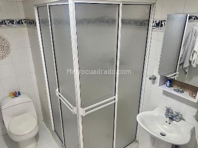 Casa de 5 alcobas en venta en La Flora, Cali, 294 m² · foto 12 de 20
