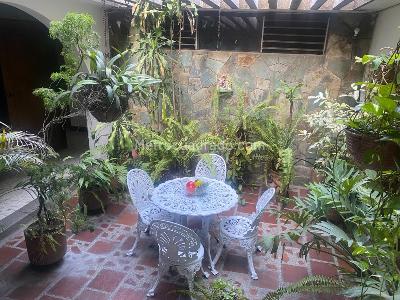Casa de 4 alcobas en venta en Santa Anita, Cali, 300 m² · foto 4 de 17