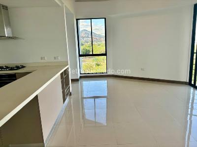 Apartamento de 3 alcobas en venta en Guadalupe, Cali, 206 m² · foto 5 de 20