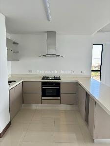 Apartamento de 3 alcobas en venta en Guadalupe, Cali, 206 m² · foto 6 de 20