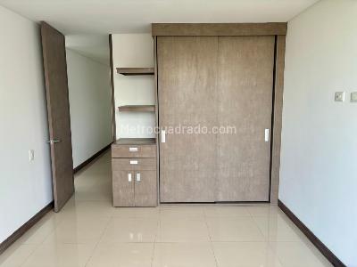 Apartamento de 3 alcobas en venta en Guadalupe, Cali, 206 m² · foto 8 de 20