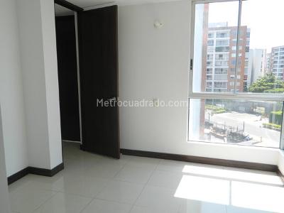 Apartamento de 3 alcobas en venta en Valle Del Lili, Cali, 80 m² · foto 7 de 20