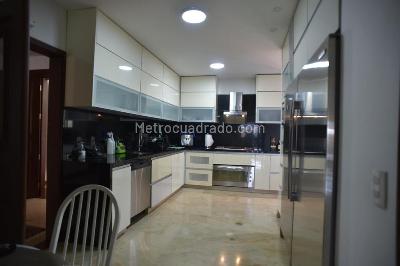 Apartamento de 4 alcobas en venta en Aguacatal, Cali, 360 m² · foto 11 de 20