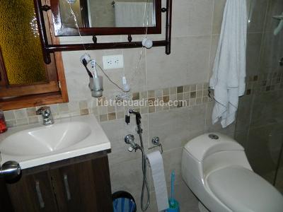 Casa de 5 alcobas en venta en Flora Industrial, Cali, 318 m² · foto 12 de 20