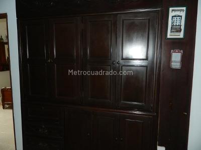 Casa de 5 alcobas en venta en Flora Industrial, Cali, 318 m² · foto 18 de 20