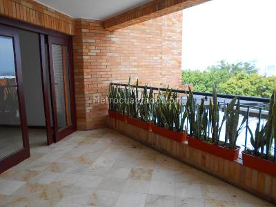 Apartamento en venta en Juanambu, Cali · foto 6 de 20