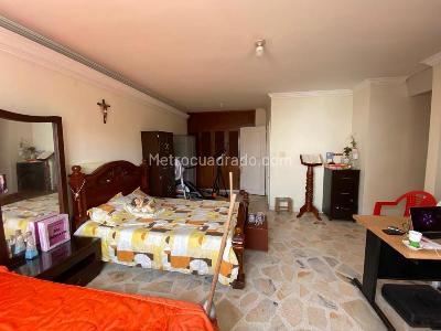 Casa de 5 alcobas en venta en El Ingenio Iii, Cali, 300 m² · foto 15 de 20