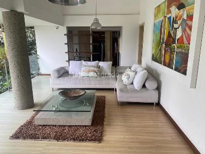 Casa de 5 alcobas en arriendo en Santa Monica Residencial, Cali, 530 m² · foto 10 de 20