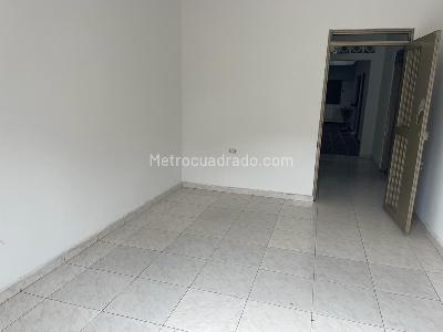 Casa de 5 alcobas en venta en Aguablanca, Cali, 397 m² · foto 9 de 12