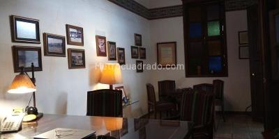 Casa de 5 alcobas en venta en San Antonio, Cali, 450 m² · foto 19 de 20