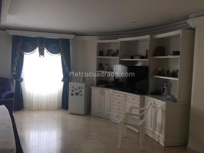 Casa de 5 alcobas en venta en Prados Del Limonar, Cali, 440 m² · foto 13 de 20