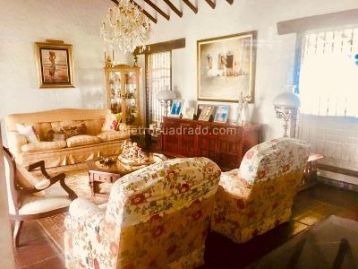 Casa de 5 alcobas en venta en Ciudad Jardin, Cali, 400 m² · foto 5 de 18