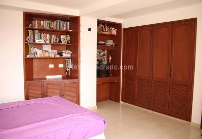 Apartamento de 3 alcobas en venta en Granada, Cali, 233 m² · foto 10 de 20