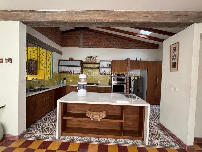Casa de 4 alcobas en venta en Miraflores, Cali, 352 m² · foto 13 de 20