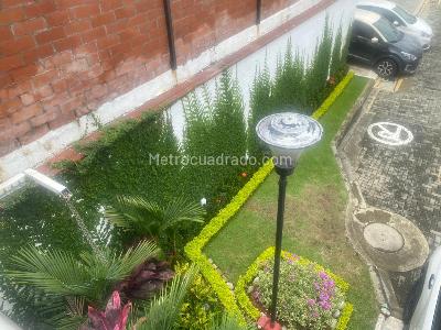 Casa de 4 alcobas en venta en Pampalinda, Cali, 164 m² · foto 2 de 20