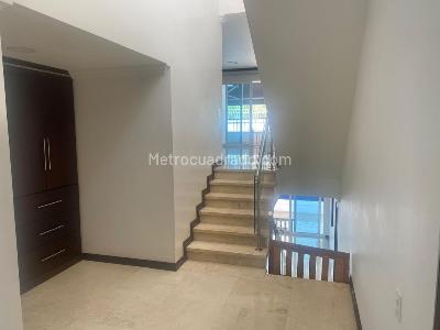 Casa de 5 alcobas en venta en Ciudad Jardin, Cali, 350 m² · foto 17 de 20