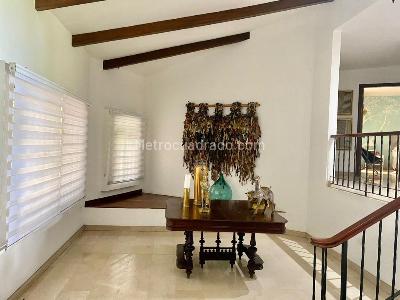 Casa de 5 alcobas en venta en Santa Monica, Cali, 345 m² · foto 6 de 20