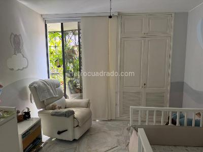 Apartamento de 3 alcobas en venta en Normandia, Cali, 240 m² · foto 10 de 19