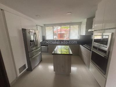Casa de 4 alcobas en venta en Pance, Cali, 318 m² · foto 5 de 20