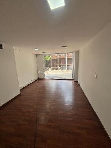 Retail space for rent in Santa Monica Residencial, Cali