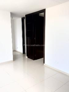 Apartamento en venta en Valle Del Lili, Cali · foto 6 de 10