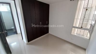 Apartamento en venta en Valle Del Lili, Cali · foto 7 de 10