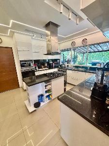 Casa de 4 alcobas en venta en Pance, Cali, 430 m² · foto 3 de 20