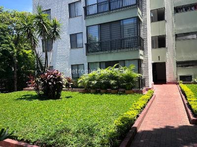 Apartamento de 3 alcobas en venta en Multicentro, Cali, 86 m² · foto 2 de 14