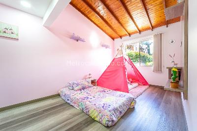 Casa de 4 alcobas en venta en Las Antillas, Envigado, 219 m² · foto 17 de 20