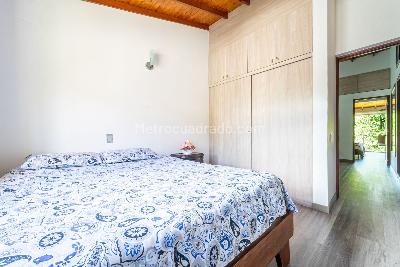 Casa de 4 alcobas en venta en Las Antillas, Envigado, 219 m² · foto 20 de 20