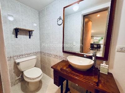 Casa de 4 alcobas en venta en El Poblado Castropol, Medellín, 171 m² · foto 7 de 13