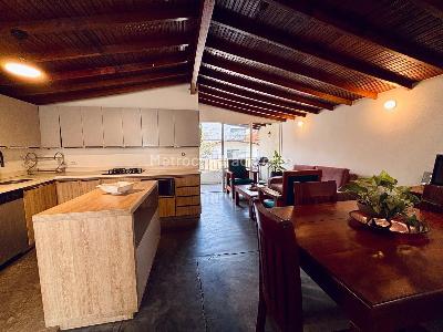 Casa de 5 alcobas en venta en El Dorado, Envigado, 126 m² · foto 3 de 13