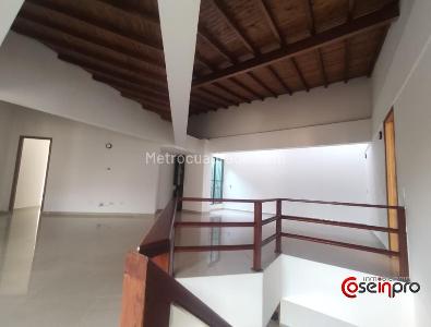 Apartamento de 4 alcobas en venta en Aves Marias, Sabaneta, 300 m² · foto 14 de 18
