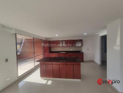 Apartamento de 4 alcobas en venta en Aves Marias, Sabaneta, 300 m² · foto 4 de 18