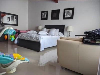 Casa de 5 alcobas en venta en Villa Hermosa, Medellín, 393 m² · foto 10 de 20