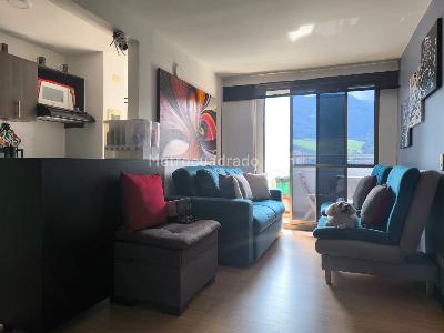 Apartamento de 2 alcobas en venta en Niquia, Bello, 65 m² · foto 2 de 20
