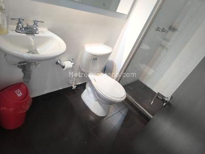 Apartamento de 3 alcobas en venta en Niquia, Bello, 68 m² · foto 14 de 19