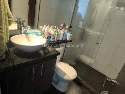Apartamento de 3 alcobas en venta en Niquia, Bello, 68 m² · foto 12 de 19