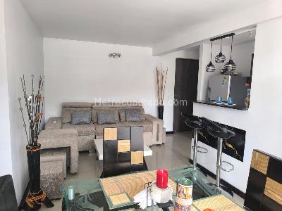 Apartamento de 3 alcobas en venta en Niquia, Bello, 68 m² · foto 2 de 19