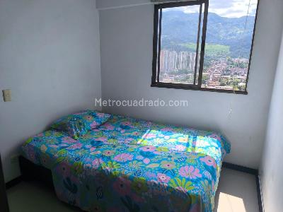 Apartamento de 3 alcobas en venta en Niquia, Bello, 68 m² · foto 13 de 19