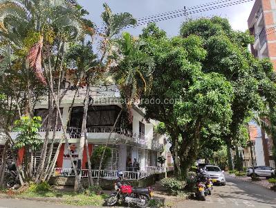 Apartamento de 3 alcobas en venta en Estadio, Medellín, 118 m² · foto 15 de 16