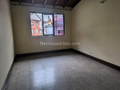 Casa de 4 alcobas en venta en Estadio Florida Nueva, Medellín, 308 m² · foto 8 de 19