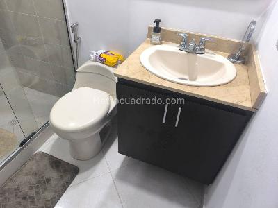 Apartamento de 3 alcobas en venta en El Poblado, Medellín, 92 m² · foto 12 de 20
